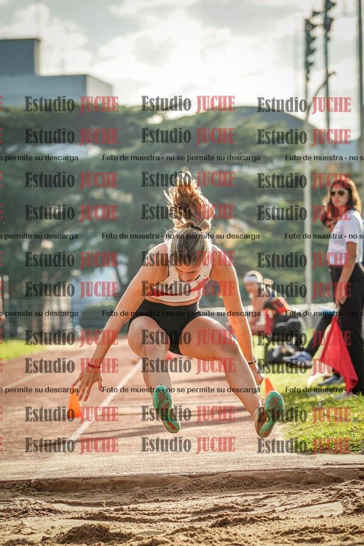 Fotos del salto triple de mujeres