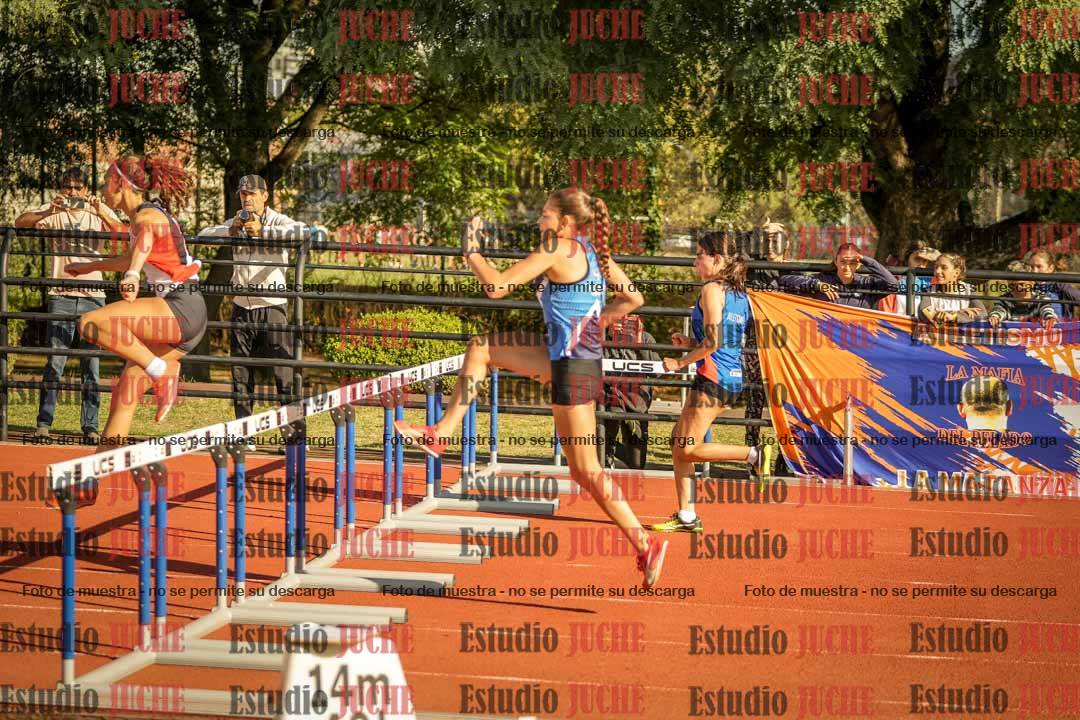 Fotos de los 100 m con vallas de mujeres