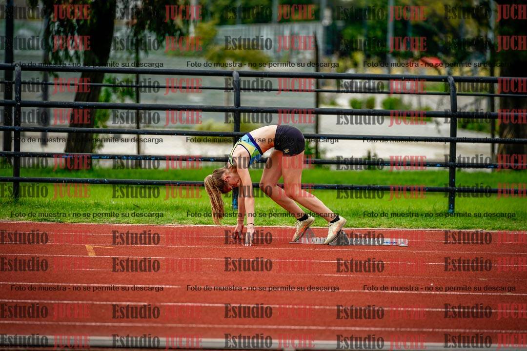 Fotos de los 295 m con vallas de mujeres