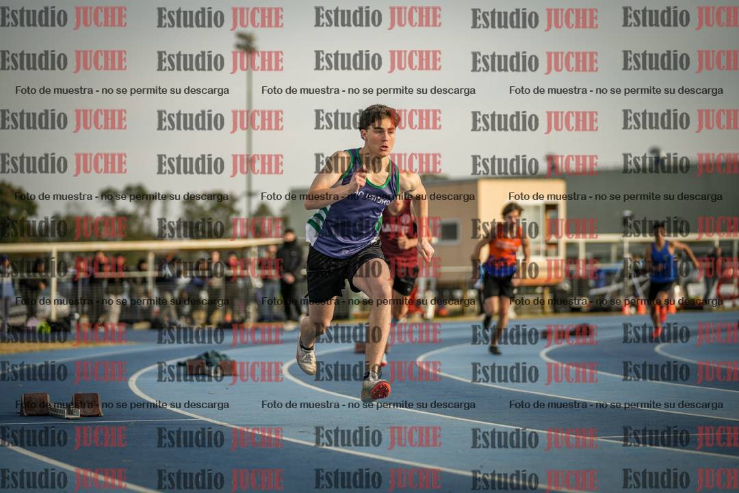 Fotos de los 400 m con vallas de varones