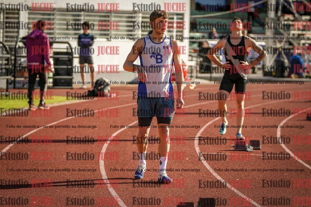 Fotos de los 400 m con vallas de varones