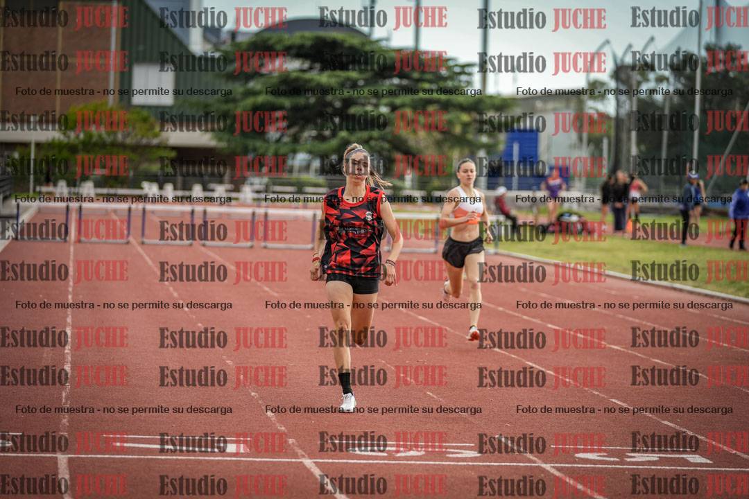 Fotos de los 400 m con vallas de mujeres