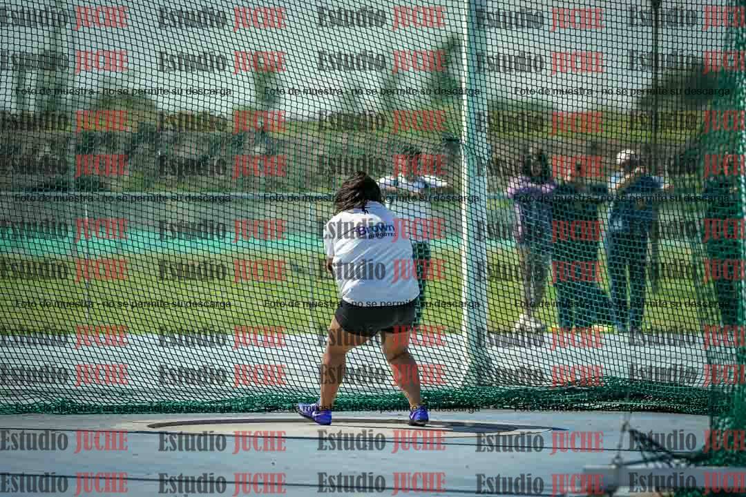 Fotos del lanzamiento del martillo de mujeres