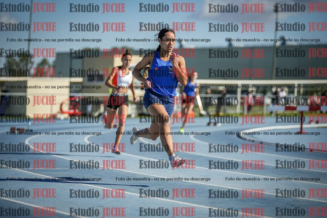 Fotos de los 400 m con vallas de mujeres