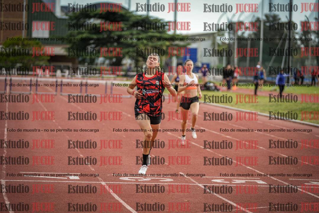 Fotos de los 400 m con vallas de mujeres