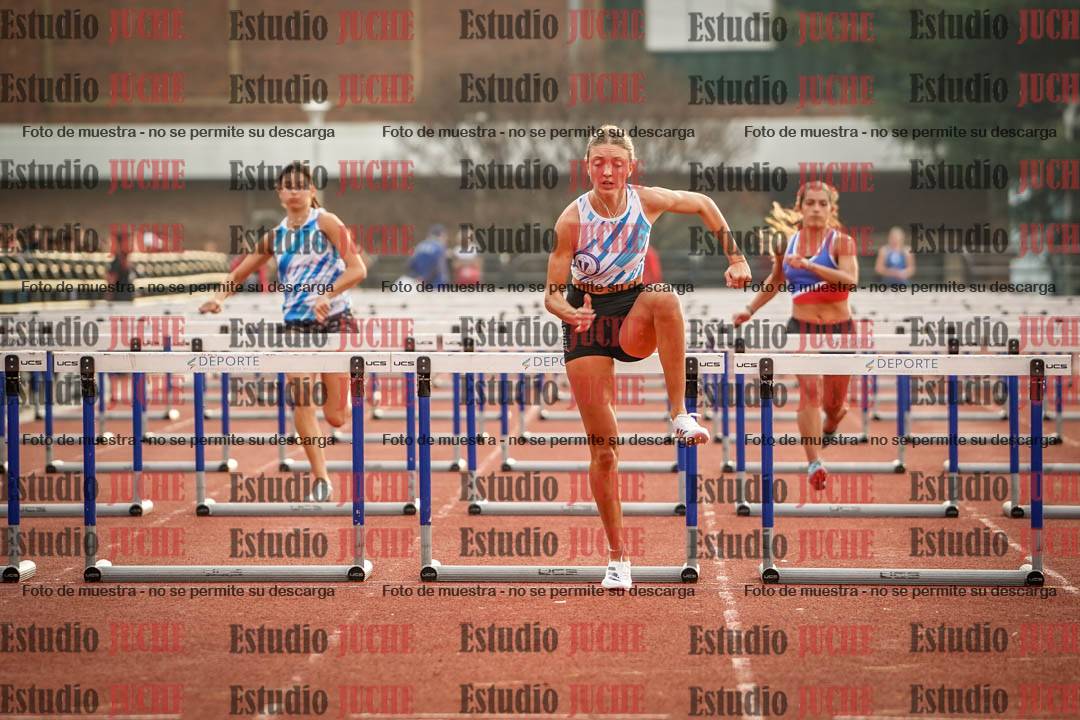 Fotos de los 100 m con vallas de mujeres