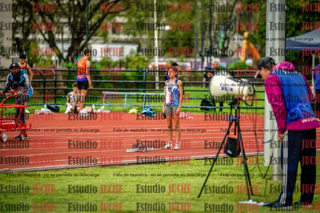 Fotos de los 295 m con vallas de mujeres
