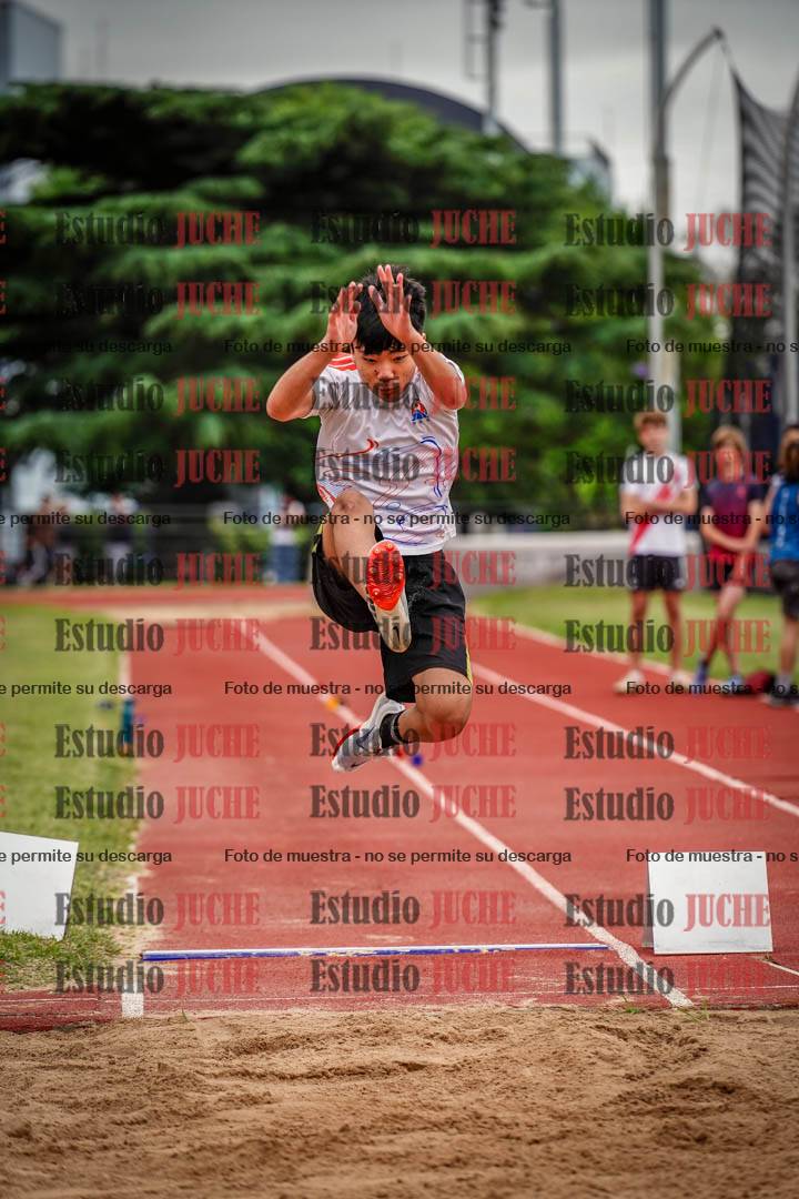 Fotos del salto en largo de varones - U14
