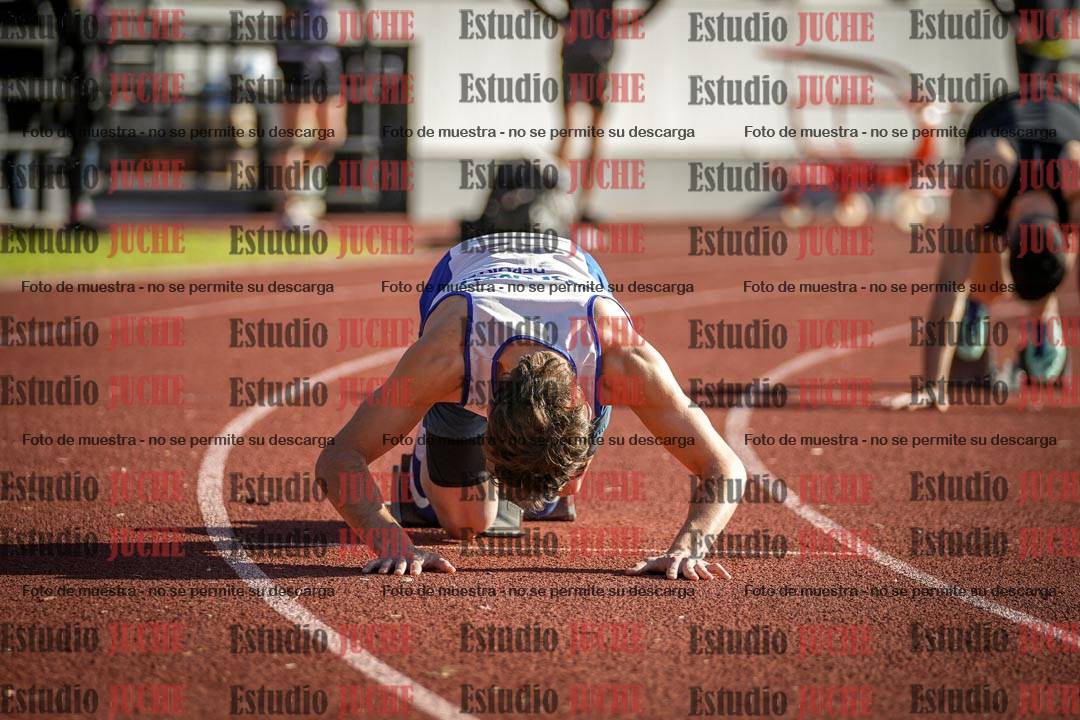 Fotos de los 400 m con vallas de varones