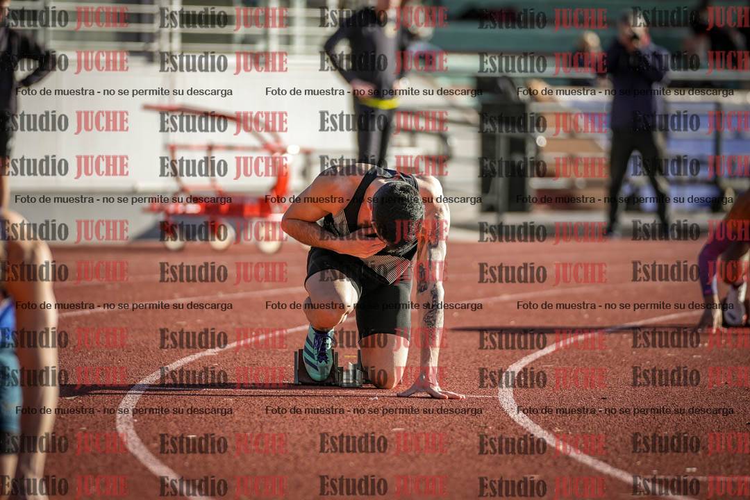 Fotos de los 400 m con vallas de varones