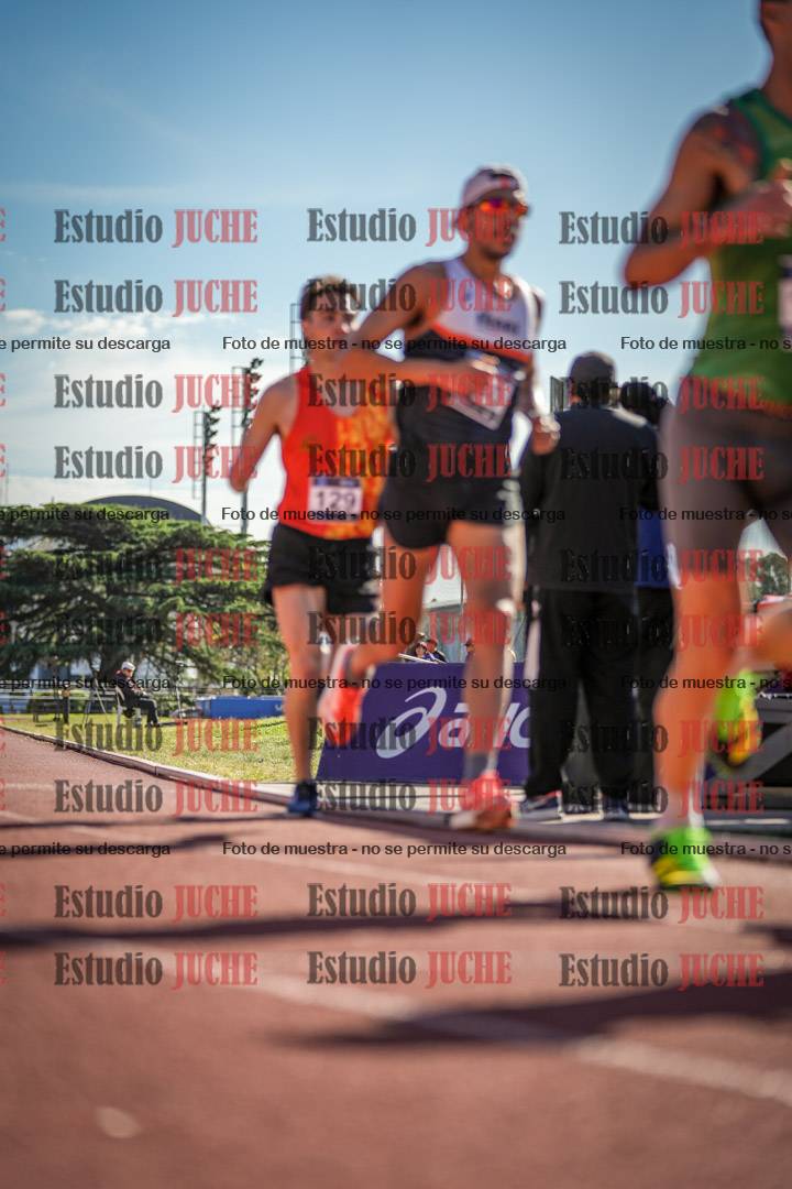 Fotos de los 10.000 m de varones - serie 1