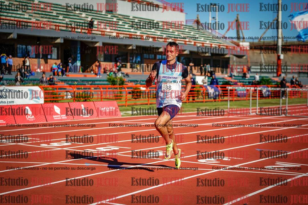 Fotos de los 100 m con vallas de varones - deca 6