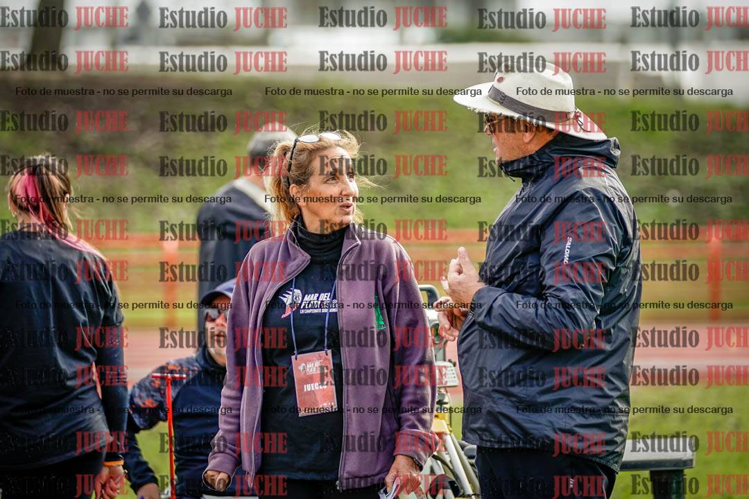 Fotos de algunos extras y podios del día 3