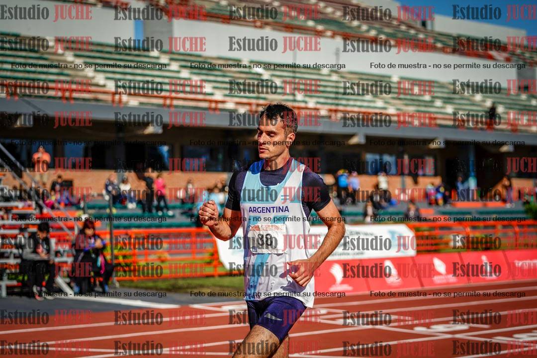 Fotos de los 100 m con vallas de varones - deca 6