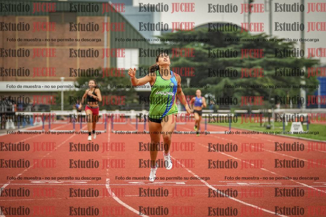 Fotos de los 400 m con vallas de mujeres