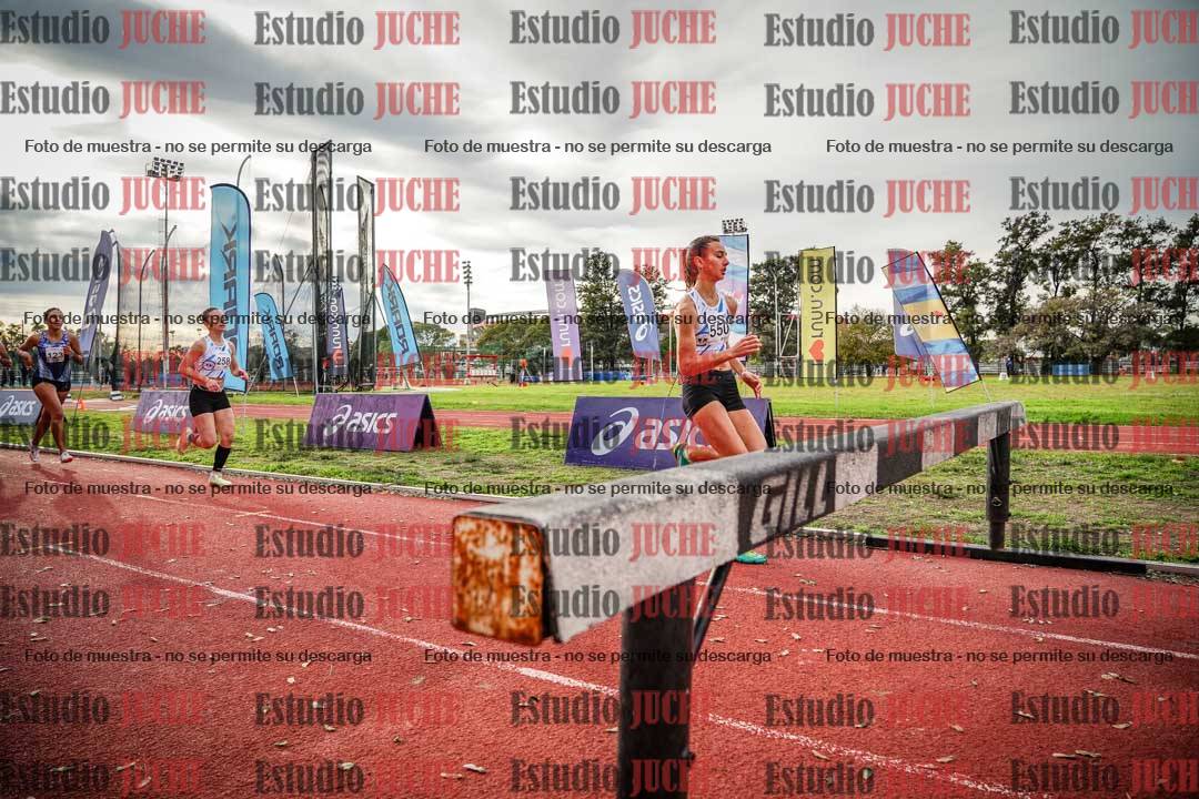 Fotos de los 2000 m con obstáculos de mujeres