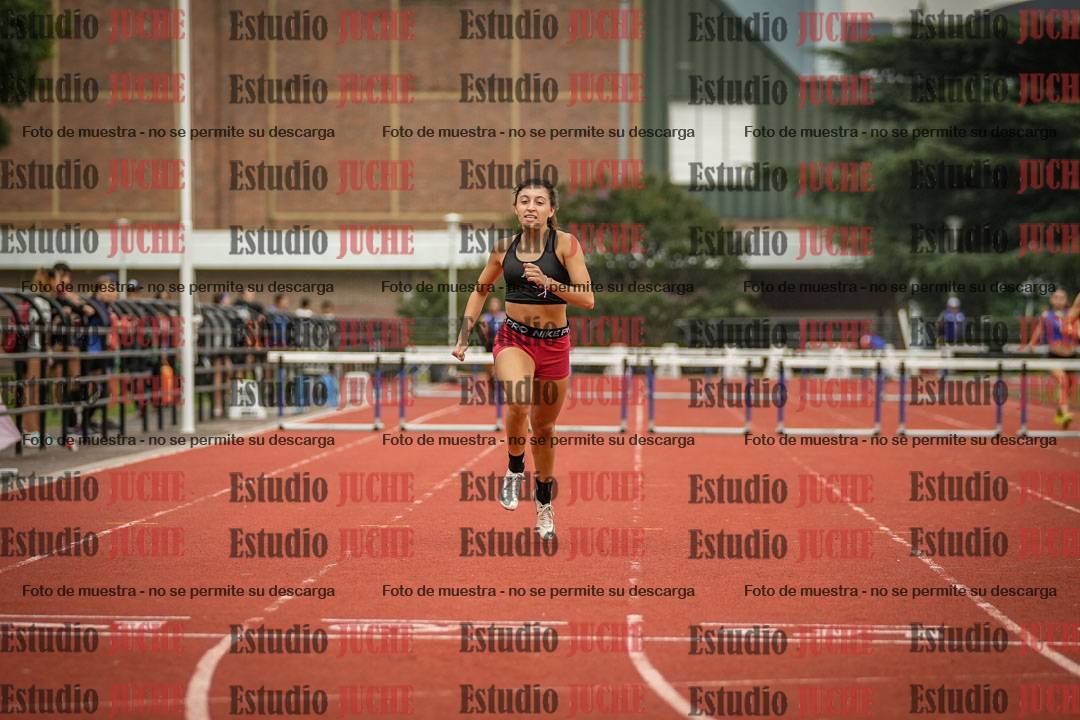 Fotos de los 400 m con vallas de mujeres