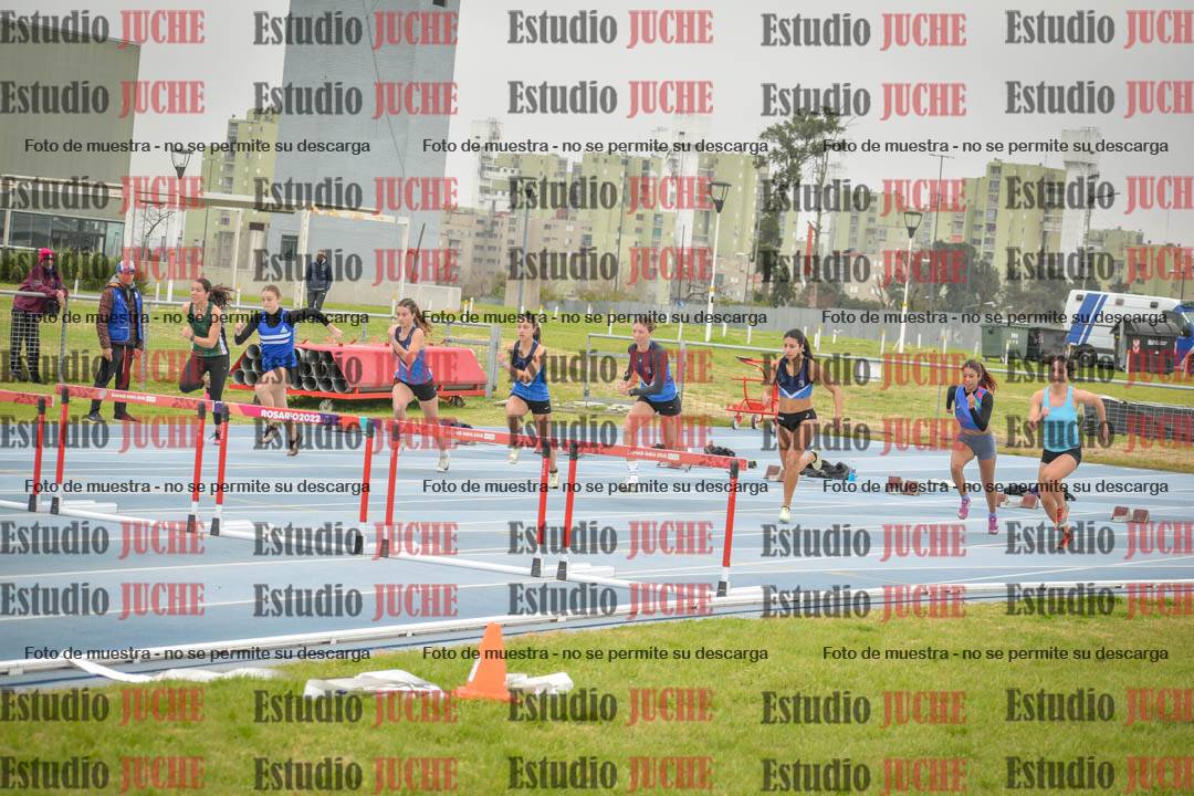 Fotos de los 100 m con vallas de mujeres