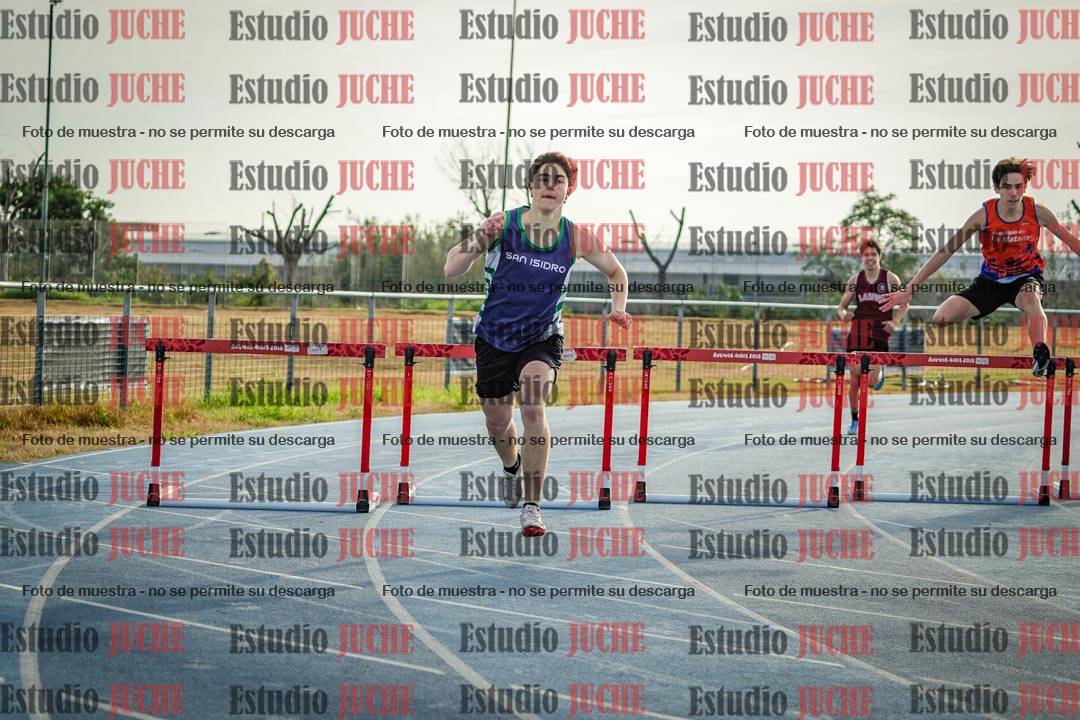 Fotos de los 400 m con vallas de varones