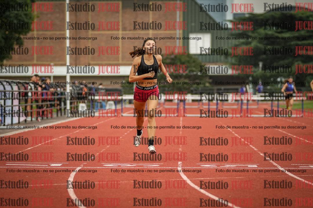 Fotos de los 400 m con vallas de mujeres