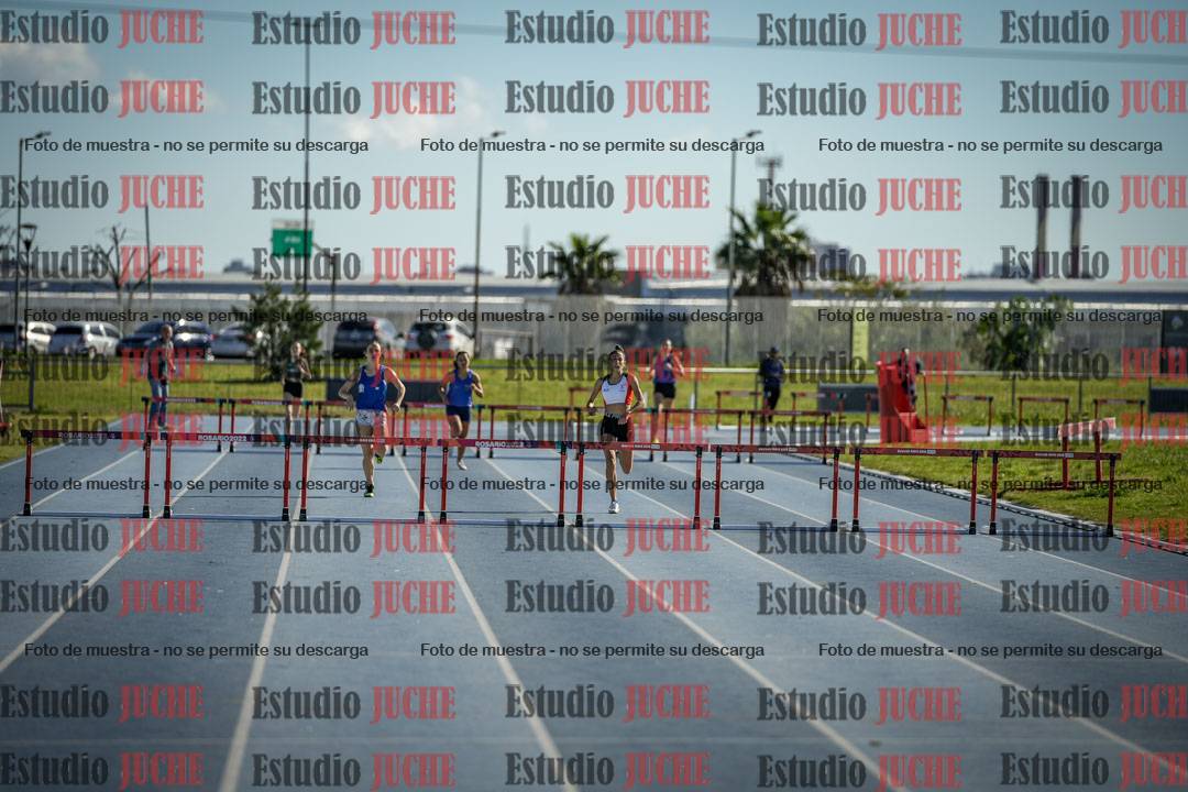 Fotos de los 400 m con vallas de mujeres