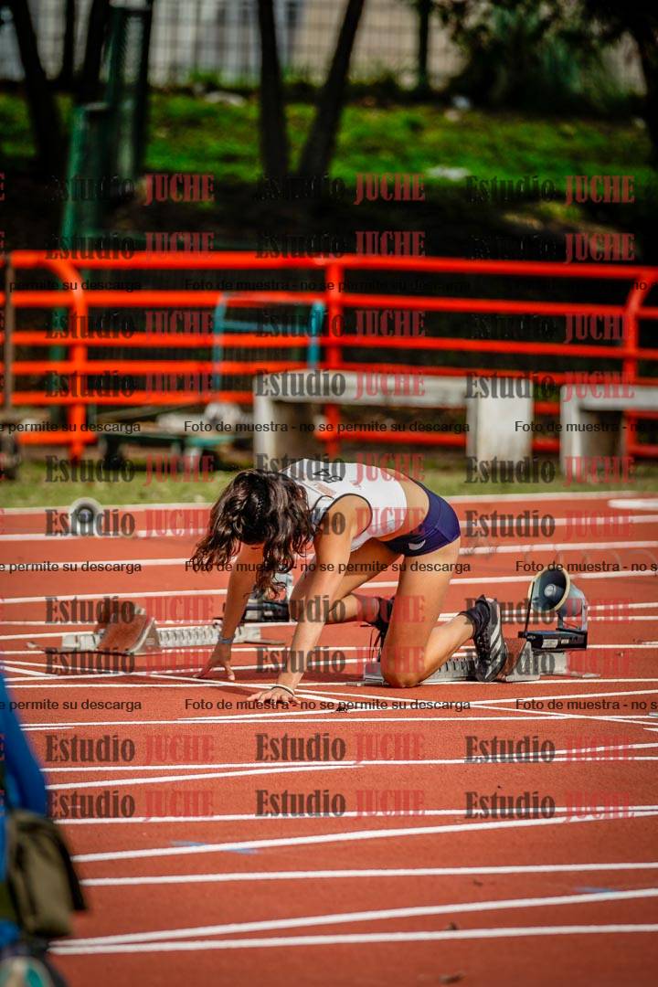 Fotos de los 100 m con vallas de mujeres