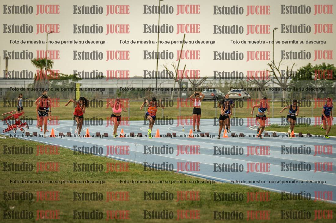 Fotos de los 80 m llanos de mujeres