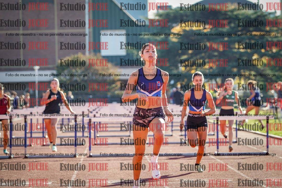 Fotos de los 100 m con vallas de mujeres