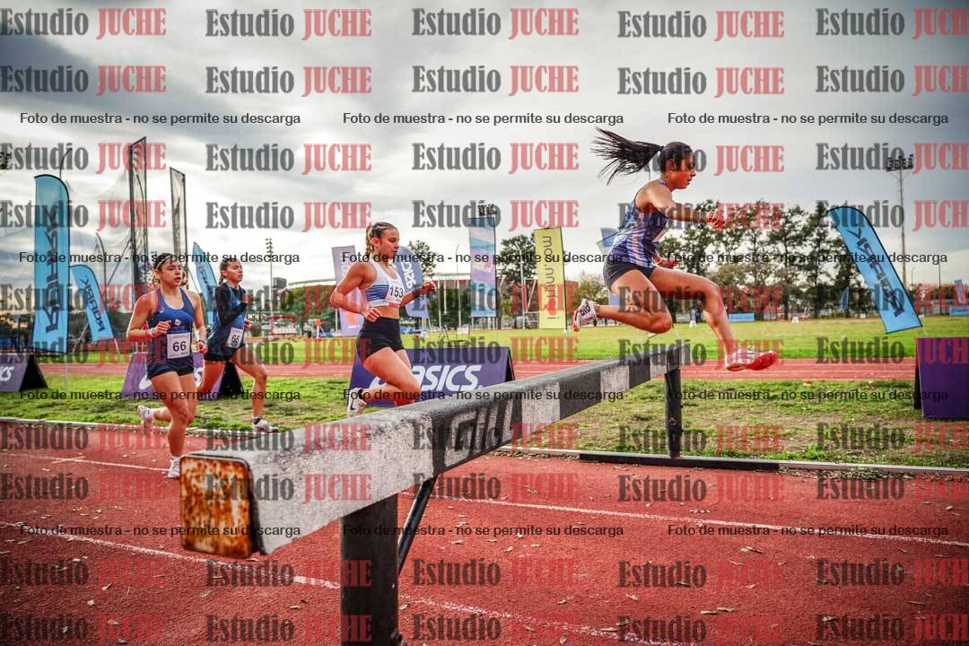 Fotos de los 2000 m con obstáculos de mujeres