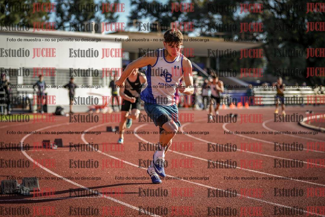Fotos de los 400 m con vallas de varones