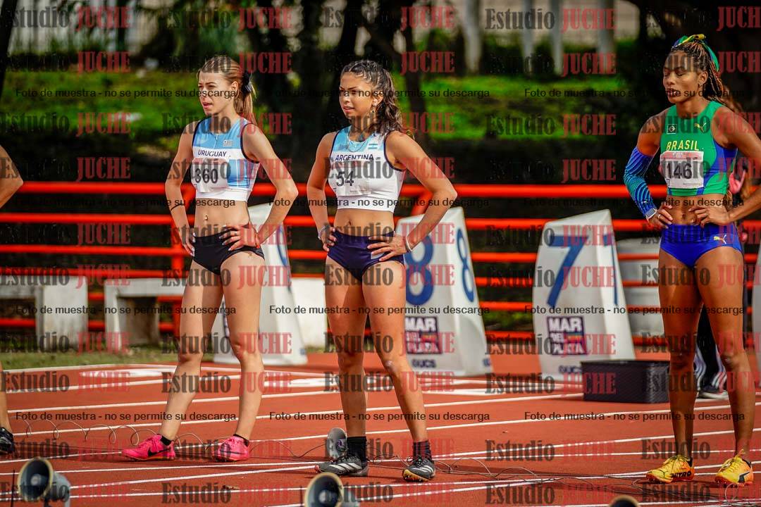 Fotos de los 100 m con vallas de mujeres