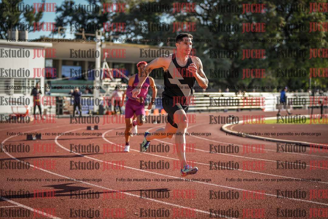 Fotos de los 400 m con vallas de varones