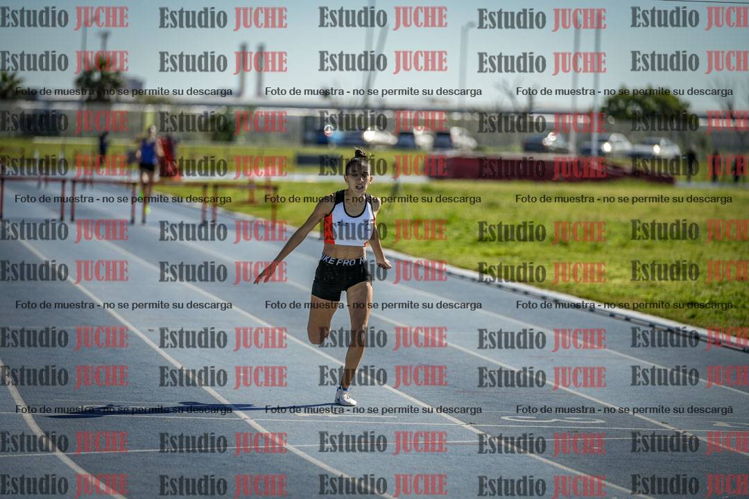 Fotos de los 400 m con vallas de mujeres