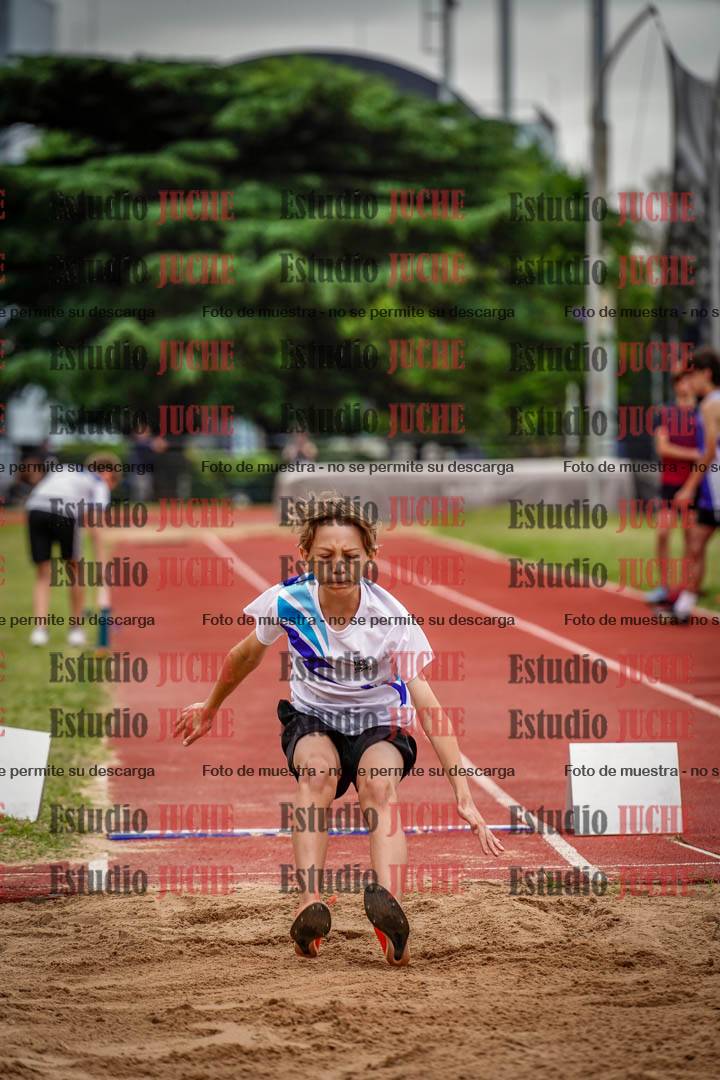 Fotos del salto en largo de varones - U14