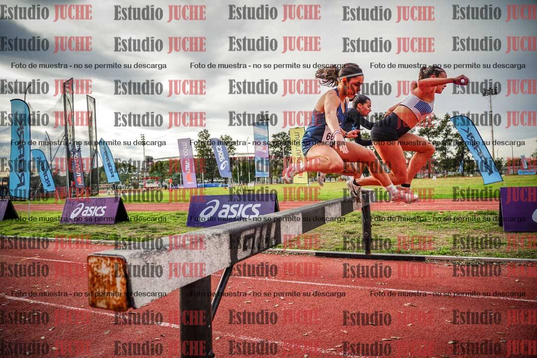 Fotos de los 2000 m con obstáculos de mujeres
