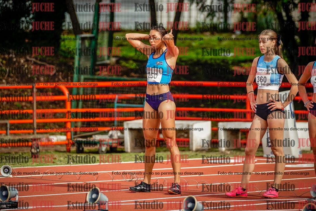 Fotos de los 100 m con vallas de mujeres