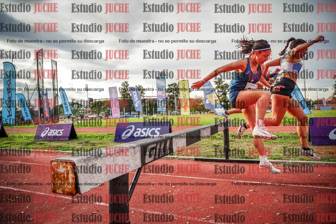 Fotos de los 2000 m con obstáculos de mujeres