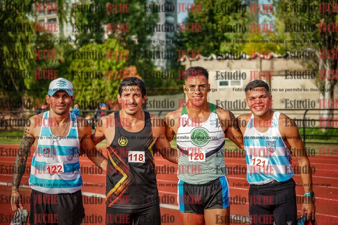Fotos de algunos podios y extras del torneo