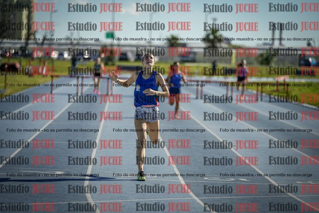 Fotos de los 400 m con vallas de mujeres