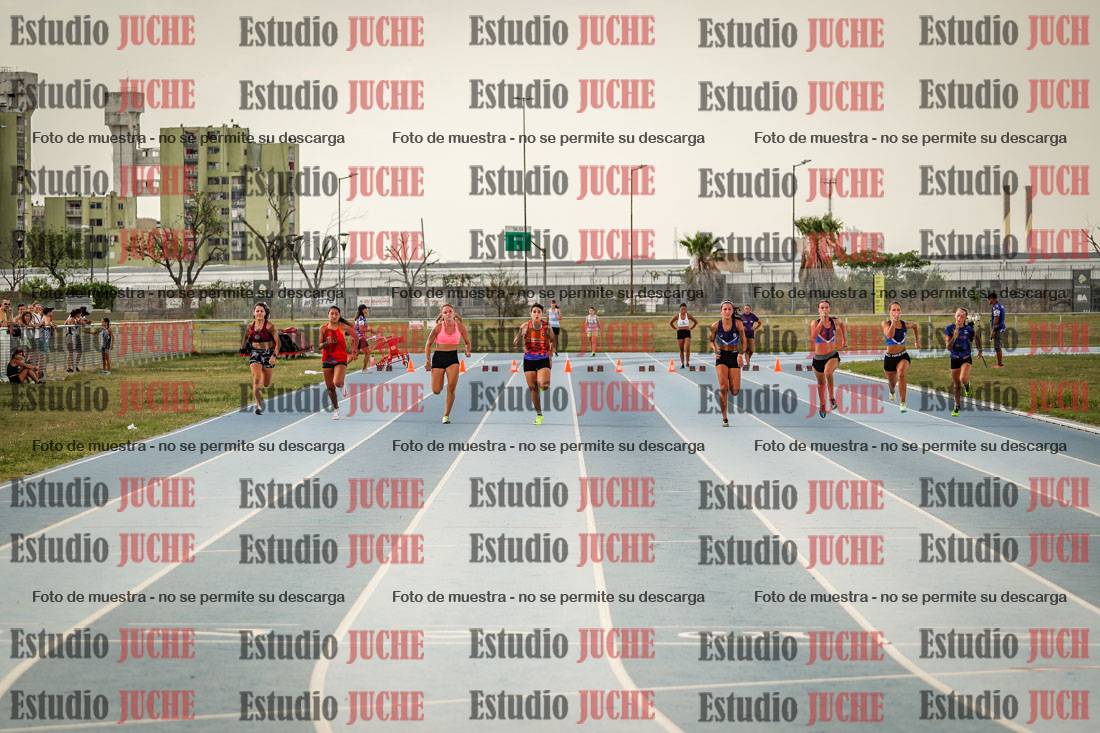 Fotos de los 80 m llanos de mujeres