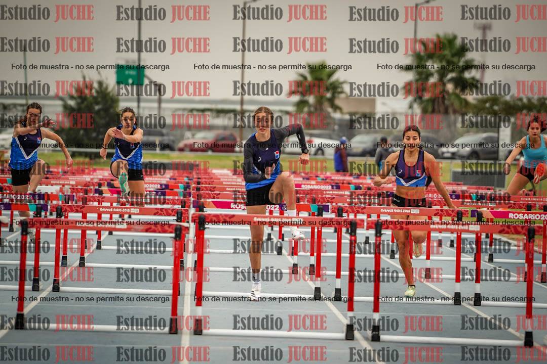 Fotos de los 100 m con vallas de mujeres