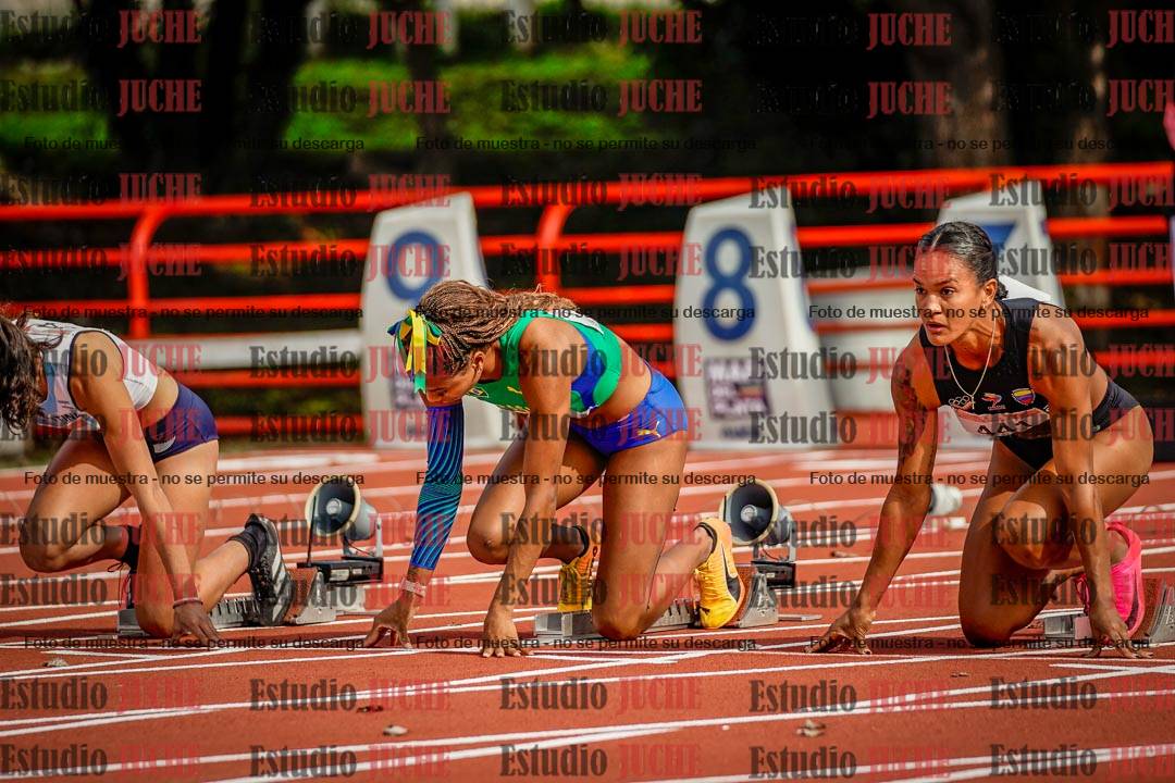 Fotos de los 100 m con vallas de mujeres
