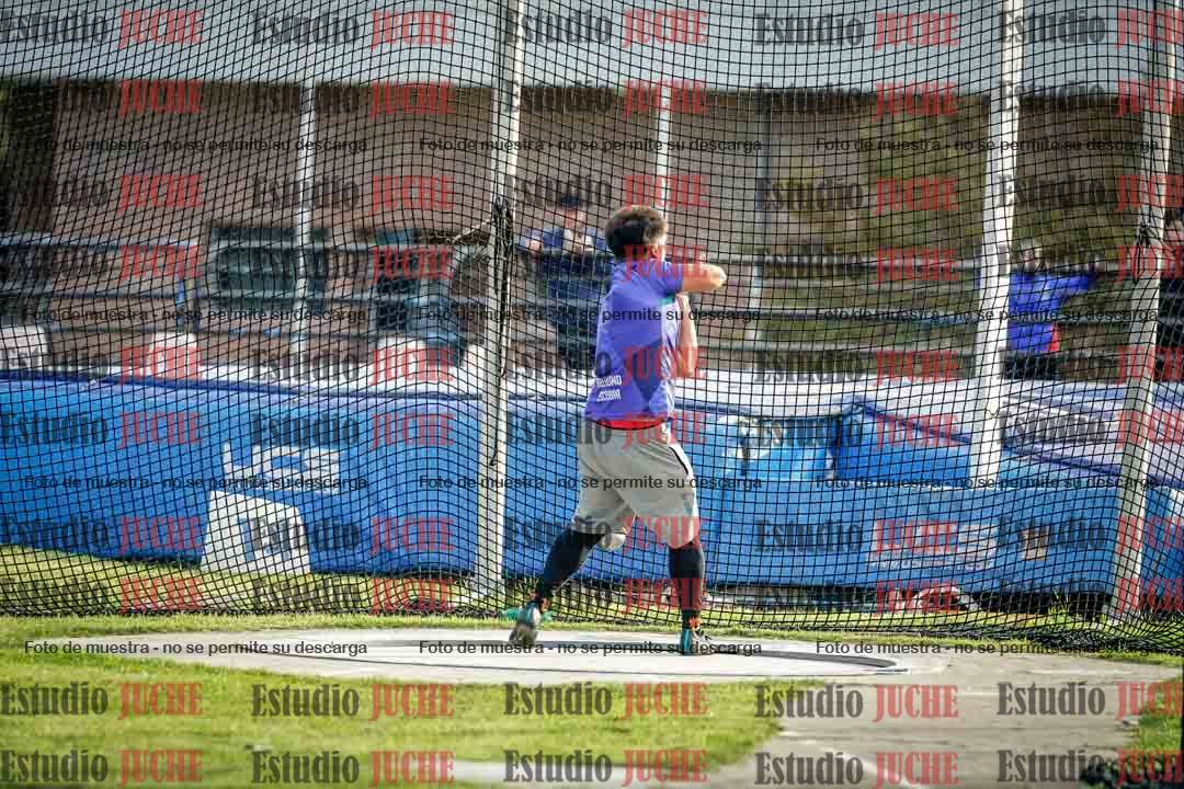 Fotos del lanzamiento de martillo de varones