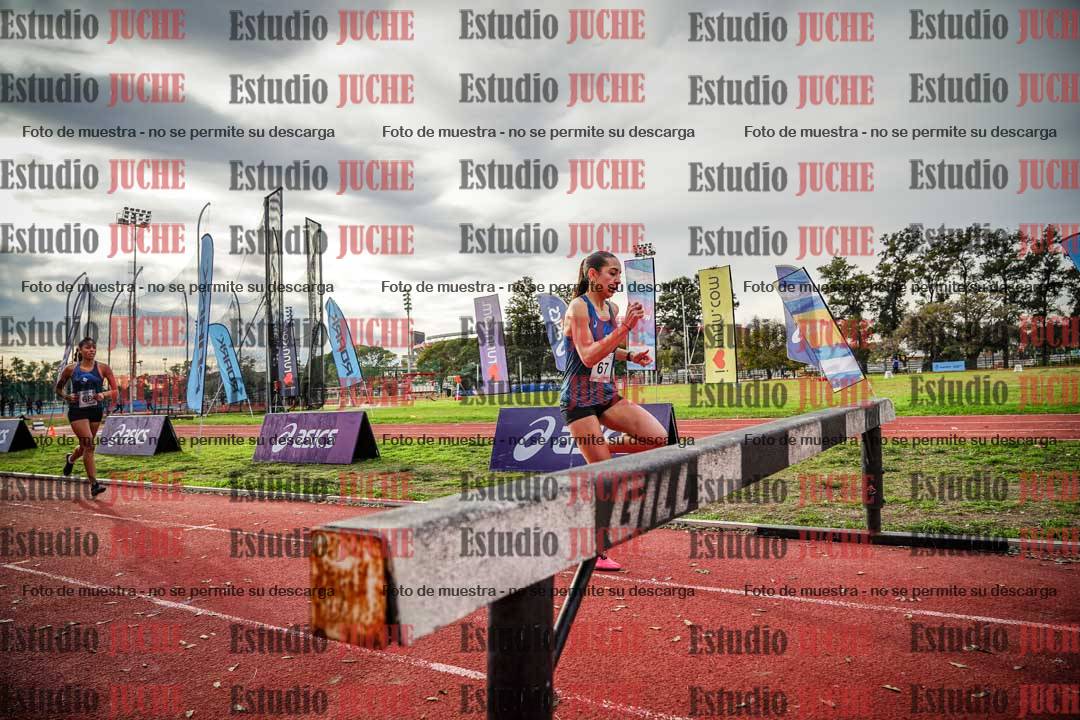 Fotos de los 2000 m con obstáculos de mujeres