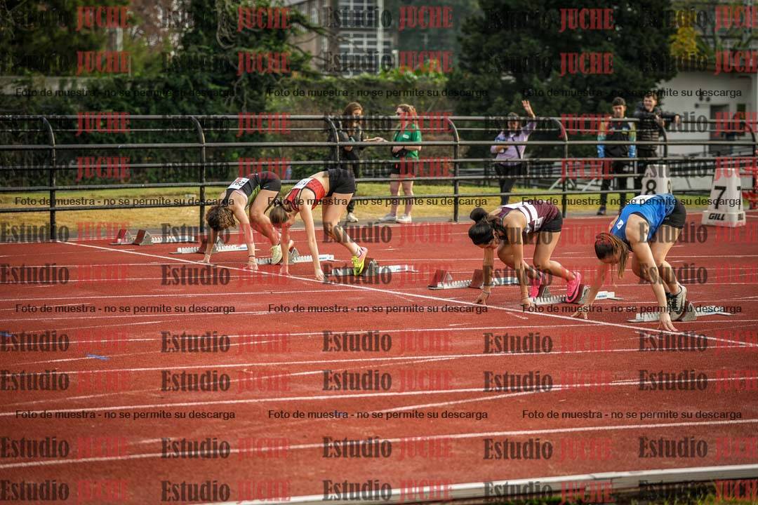 Fotos de los 100 m con vallas de mujeres