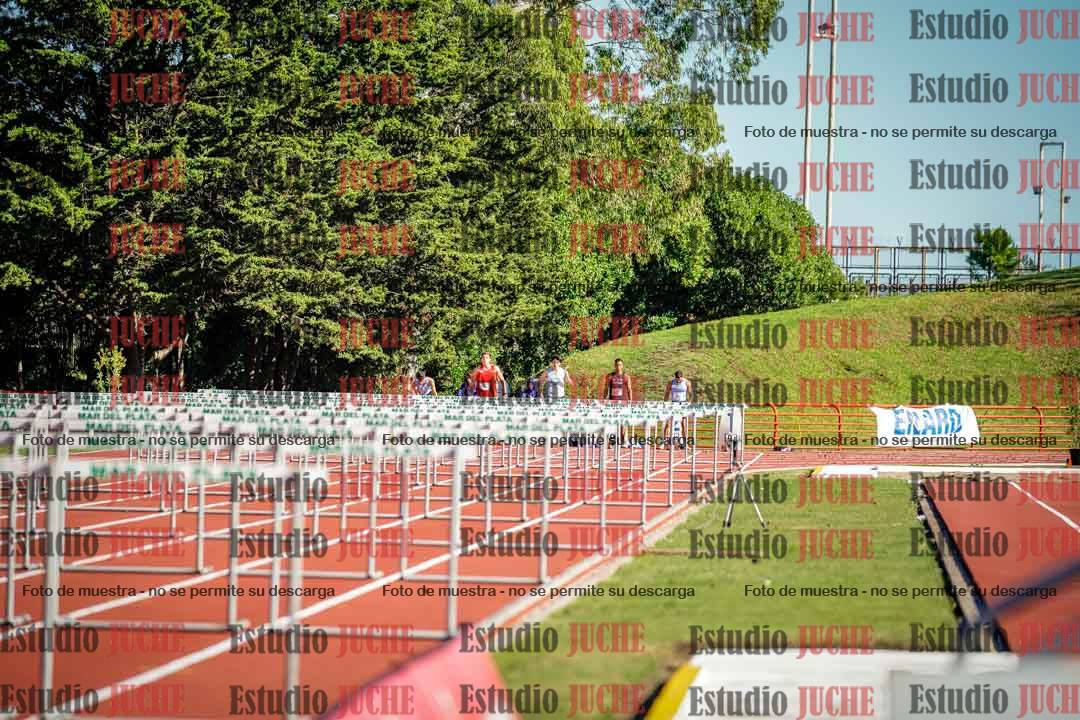 Fotos de los 100 m con vallas de varones - deca 6