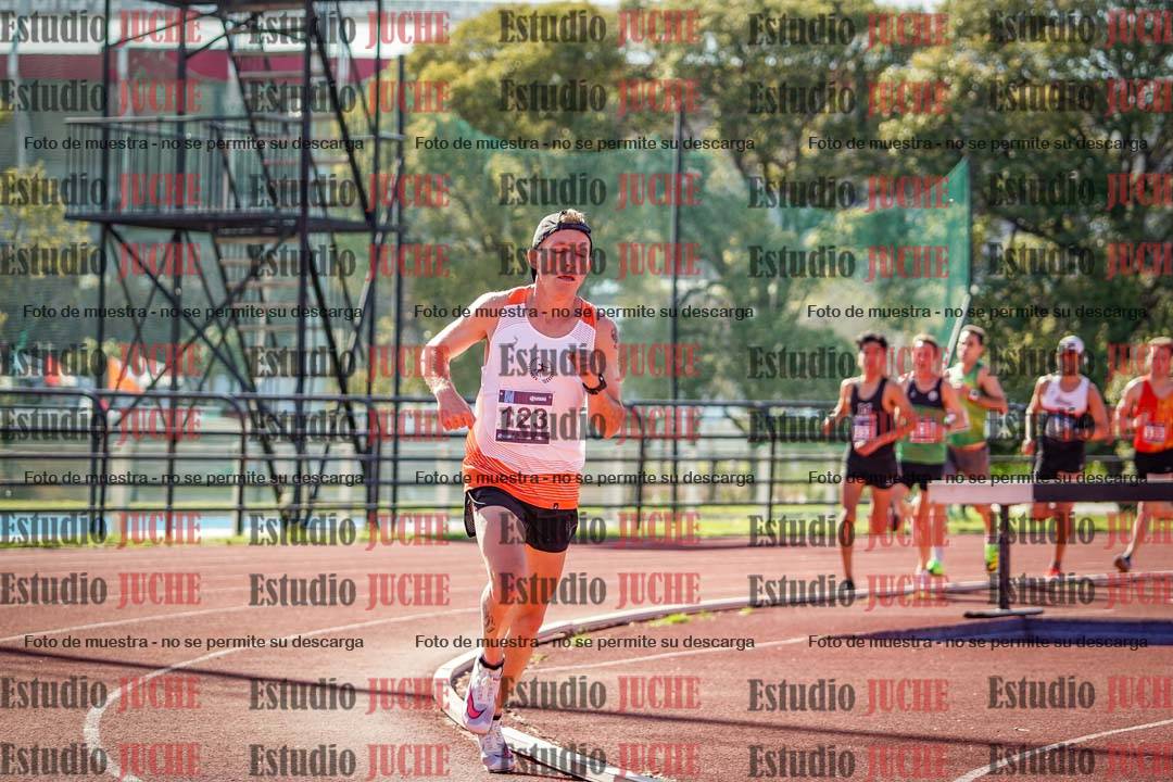 Fotos de los 10.000 m de varones - serie 1