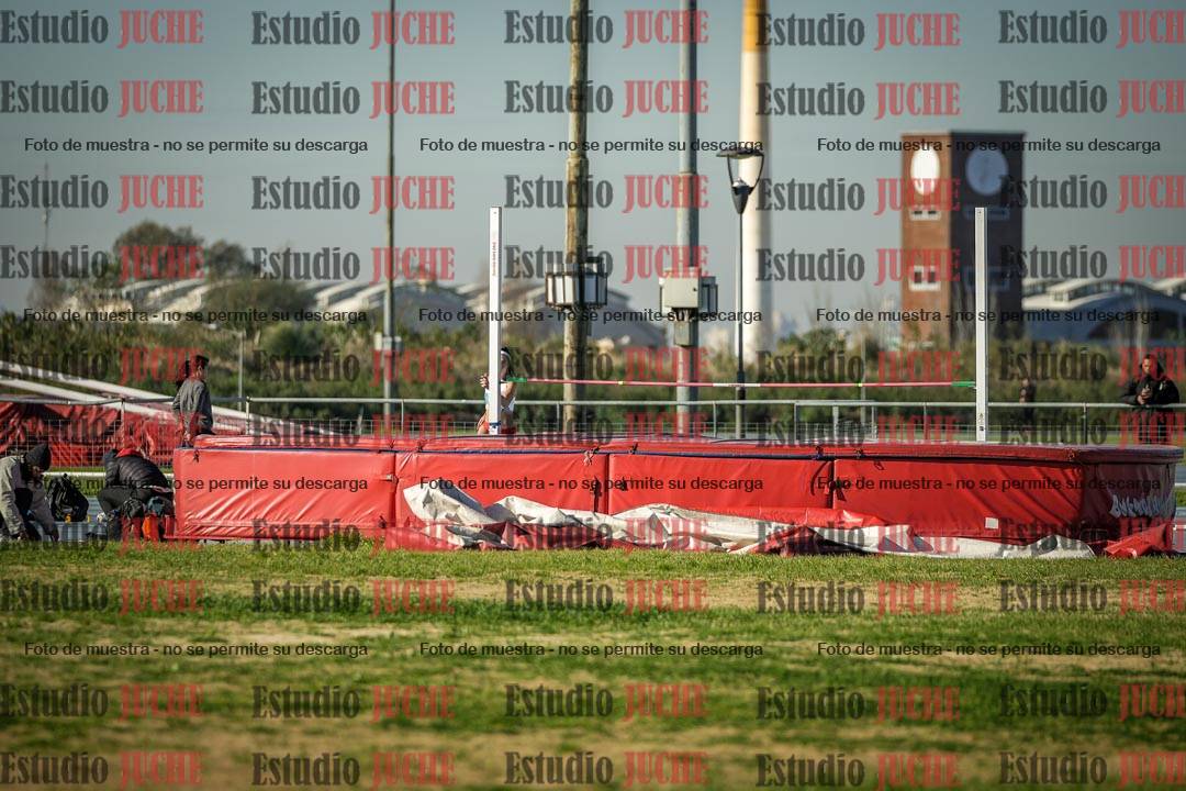 Fotos del salto en alto de mujeres - heptatlón 2