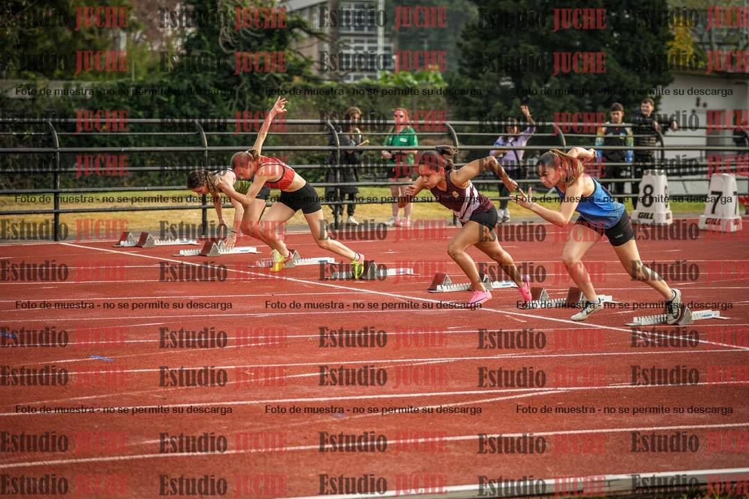 Fotos de los 100 m con vallas de mujeres