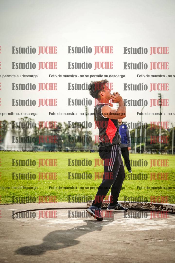 Fotos del lanzamiento de bala de varones
